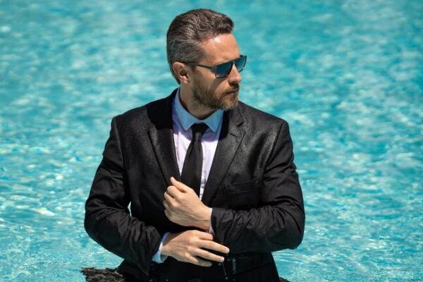 Business and Travel Connections